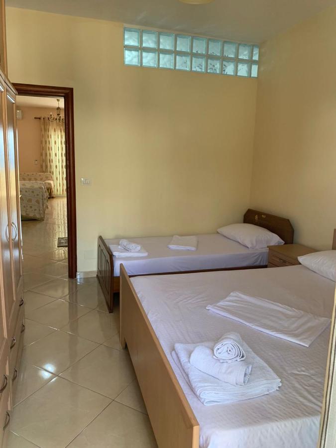 City Center Apartment Saranda Buitenkant foto